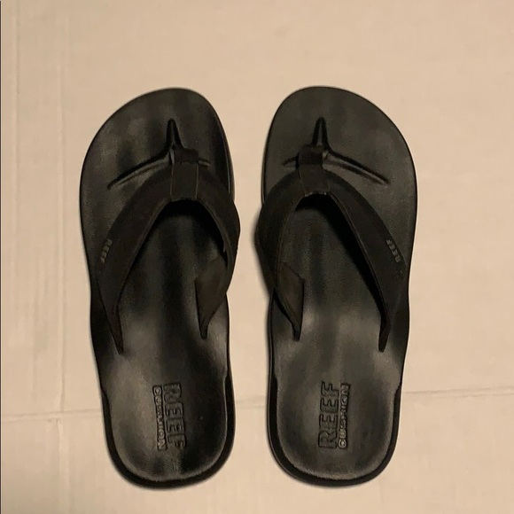 Reef Other - Reef cushion sandals.